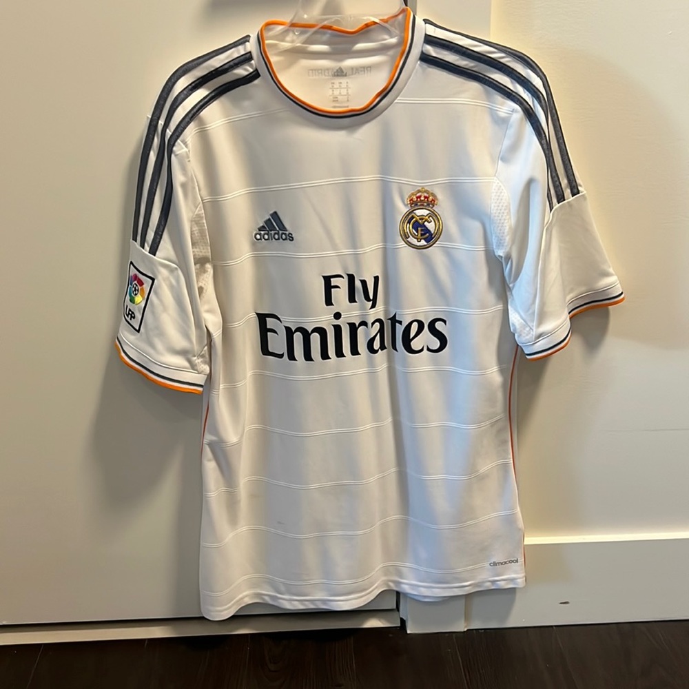 Adidas Real Madrid Gareth Bale men medium soccer jersey